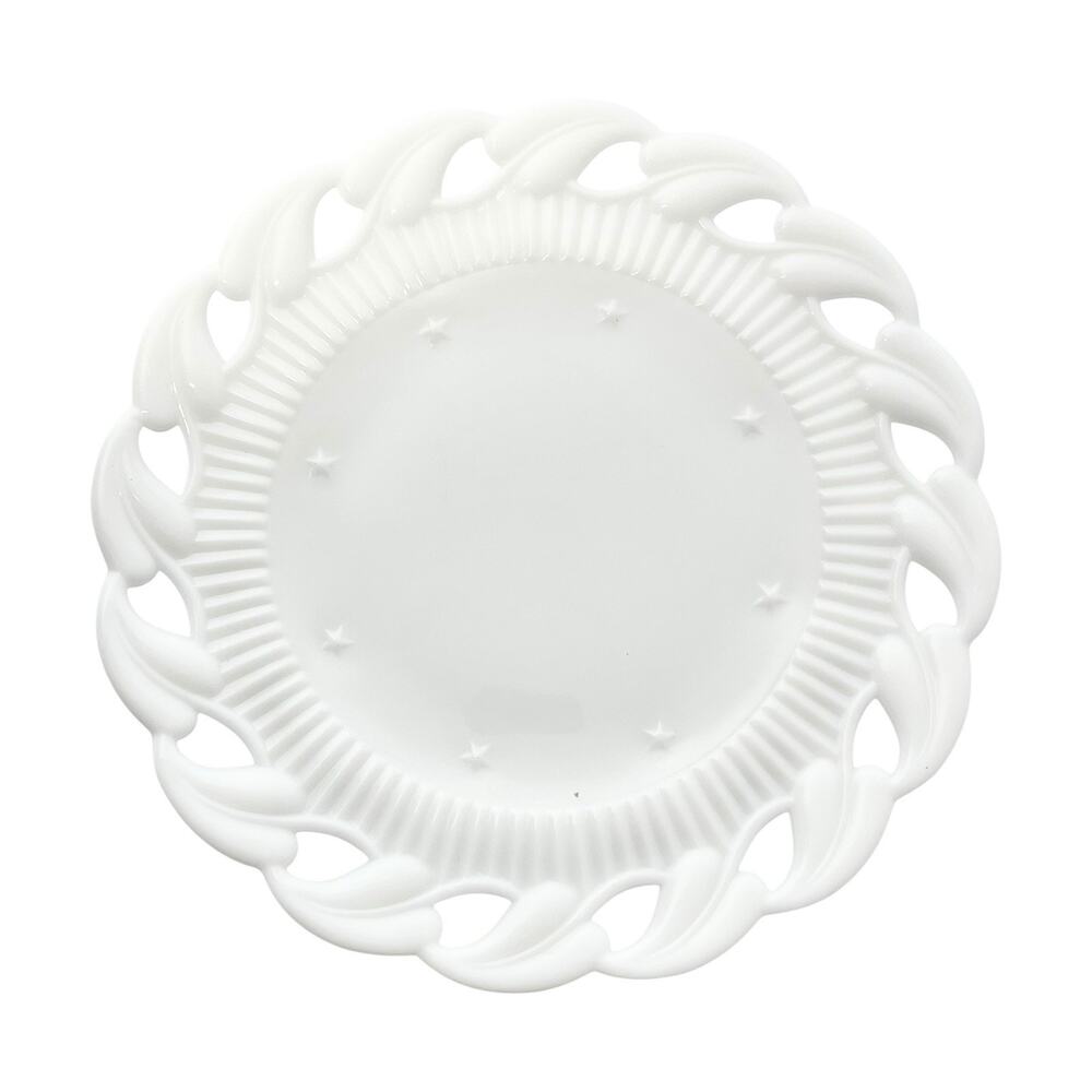 Fostoria “Winstar” (Stars) Single Milk Glass Luncheon Plate 8 1/4”